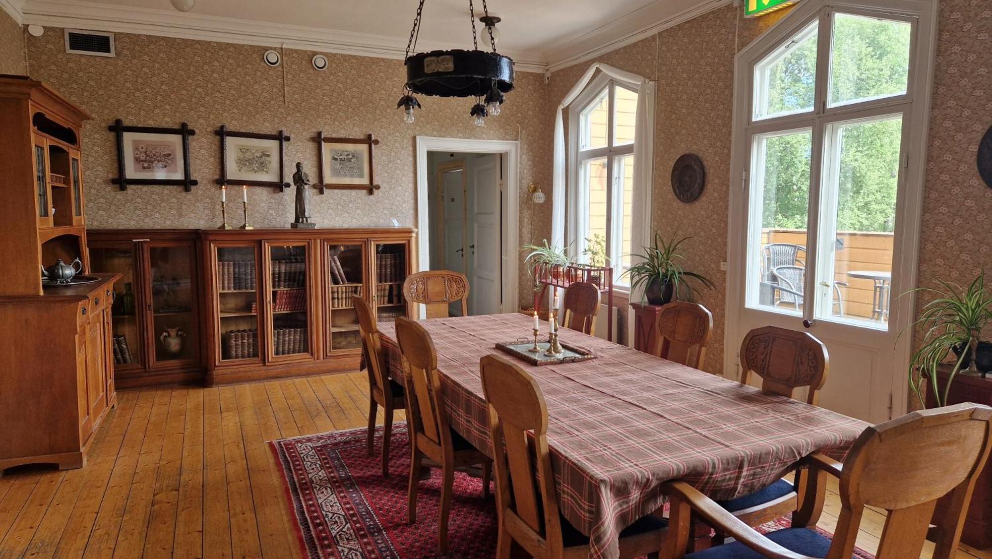 Гостьовий будинок Naeaes Slott Floda  Екстер'єр фото